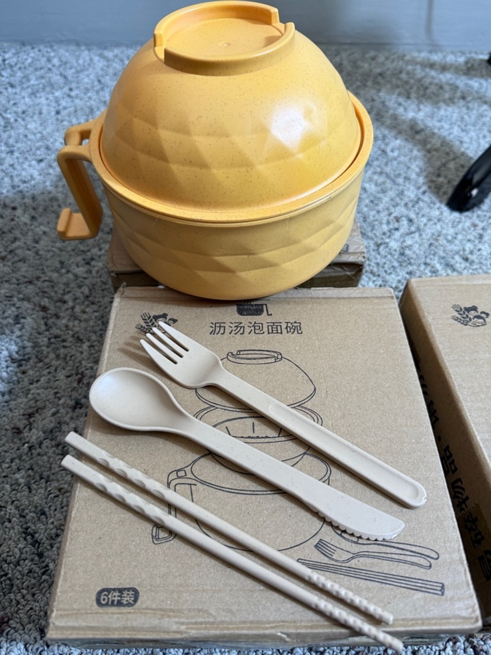 Microwaveable Ramen Noodle Bowls 3 with Chopsticks & Silverware NEW